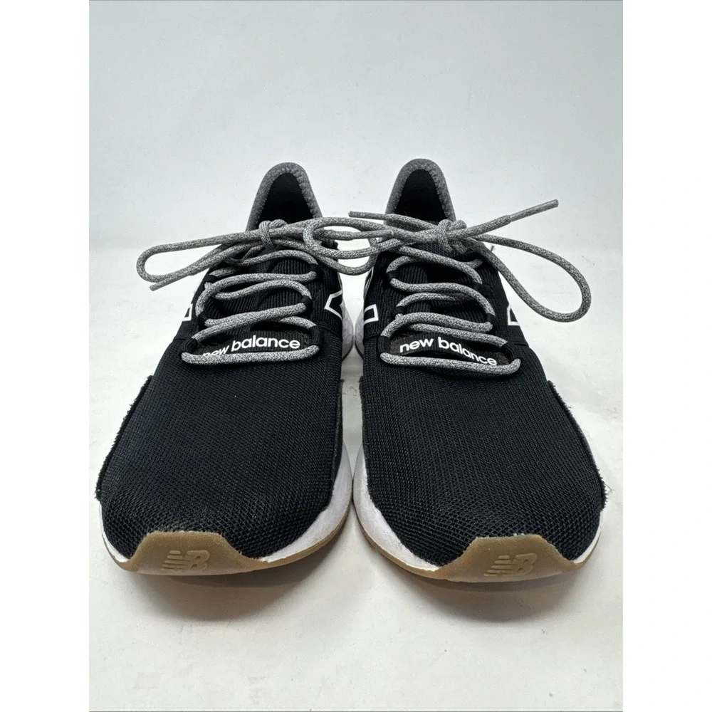 New Balance Fresh Foam‎ Roav Athletic Shoe Black Light Aluminum Boys Size 6